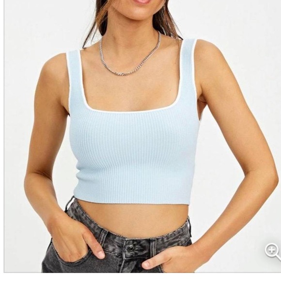 Glassons Square Neck Tank - Picture 5 of 6